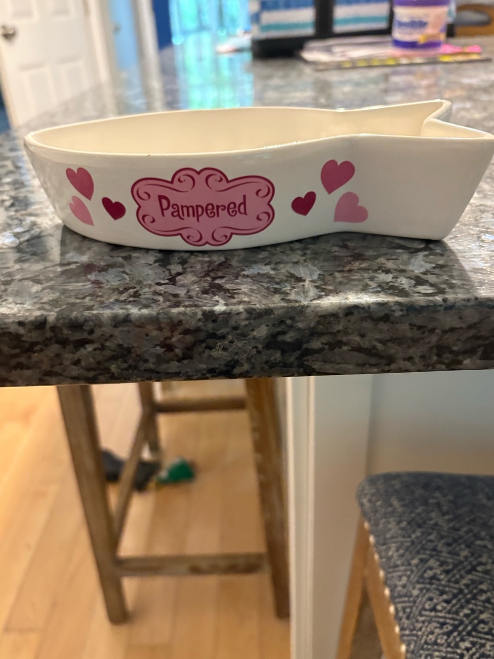 Pampered Pink Heart Ceramic Cat Bowl - Pink/White